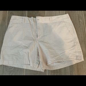 Vineyard Vines seersucker shorts